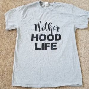 Mother Hood Life T-shirt Size M